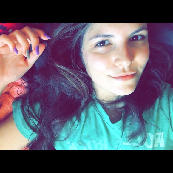 Meet the Posher Other - Meet your Posher, Amber